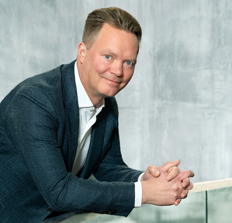 lars_engel